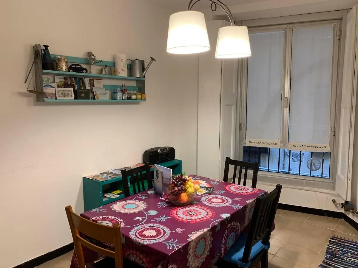 La Rosa Volante By Holiday World Genoa Apartment